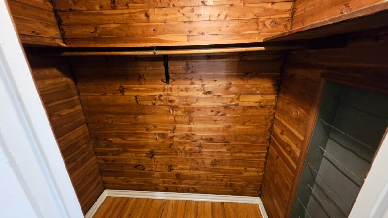 Building Photo - 355 Cochran Ave