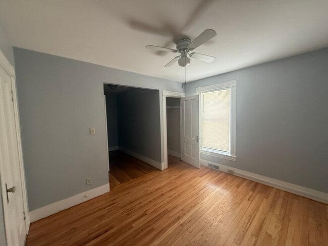 Building Photo - 39 Bremer St