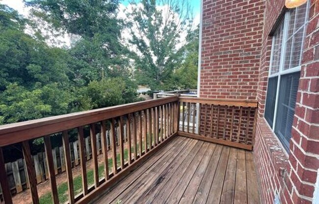 Building Photo - PRE-LEASING FOR AUGUST 7 2026!