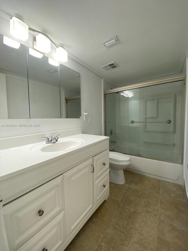 Building Photo - 3702 NE 171 St