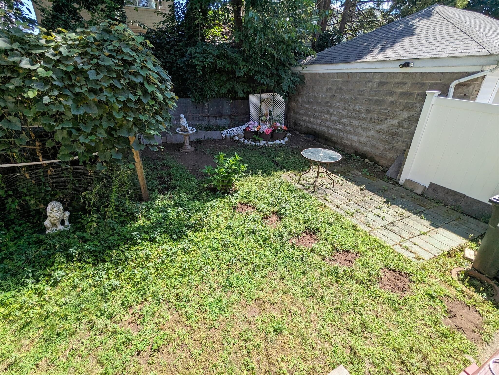 Building Photo - 108 W Quincy St