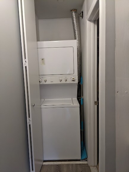 Building Photo - 55 N Broadway