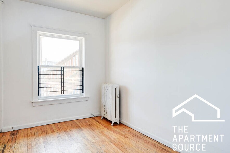 Building Photo - 2659 N Spaulding Ave