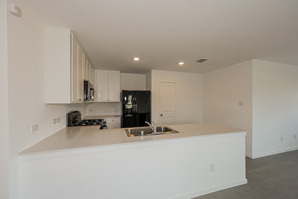 Building Photo - 101 Wren Wy