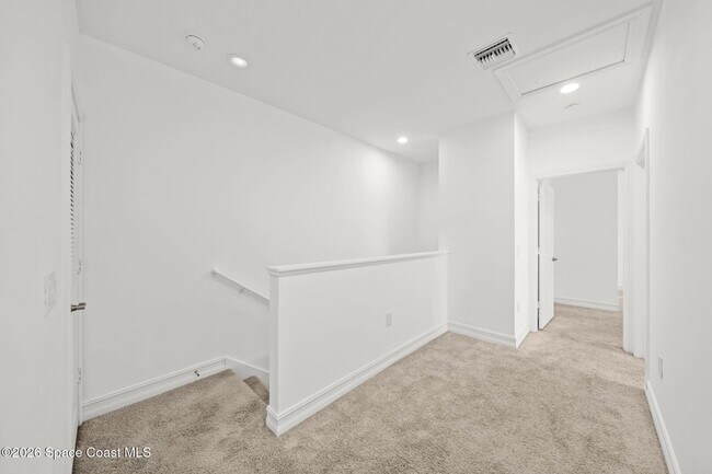 Building Photo - 1800 Noel Pl