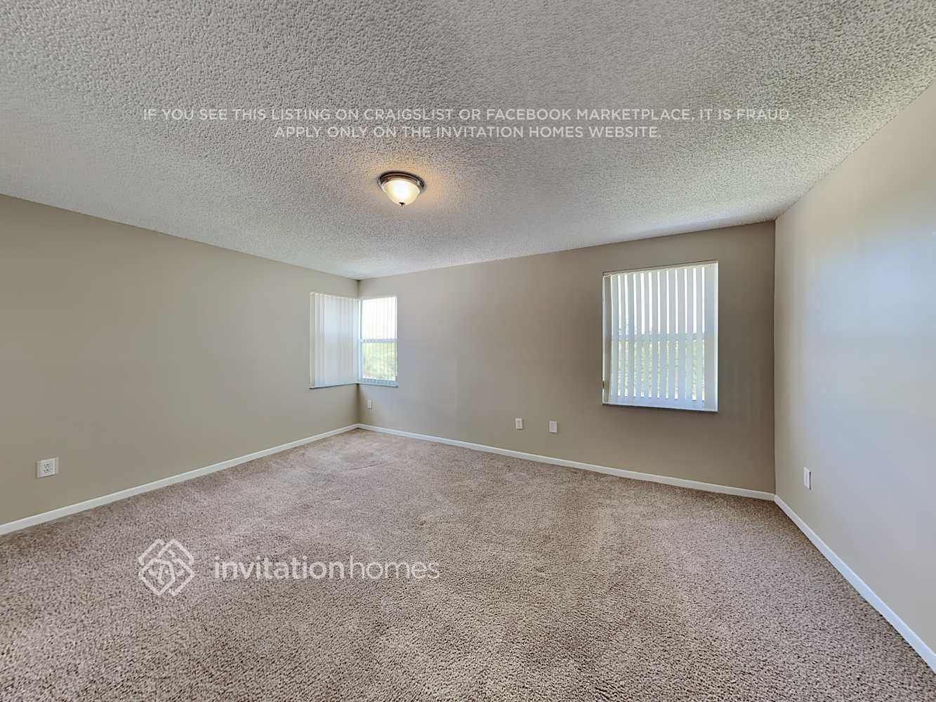 Building Photo - 15106 NW 6th Ct