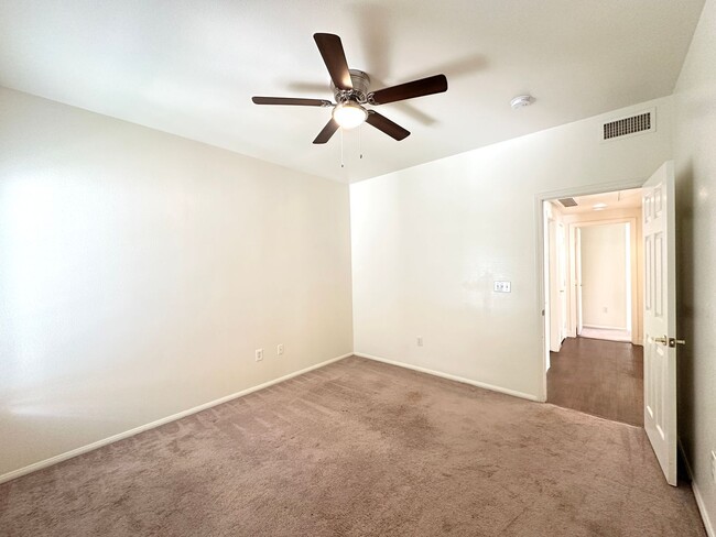 Building Photo - 1501 Cardinal Peak Ln