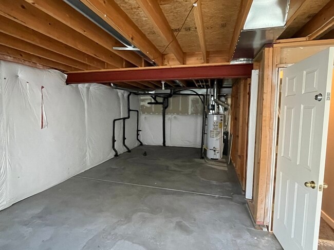 Building Photo - 12796 E Wyoming Pl