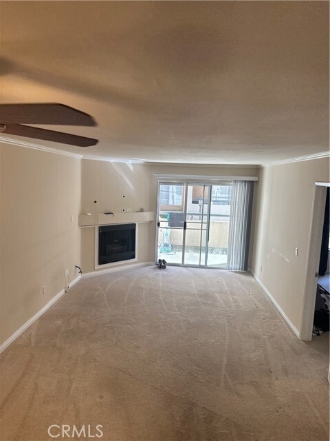 Building Photo - 5530 Owensmouth Ave