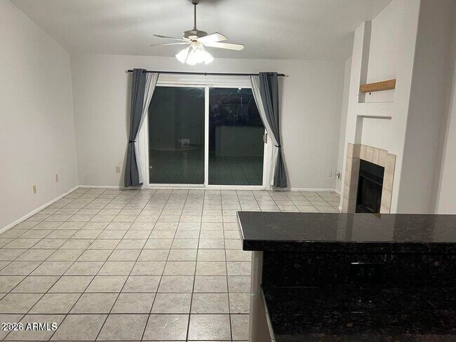 Building Photo - 1080 E Flint St