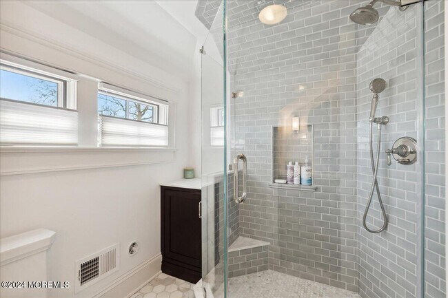 Building Photo - 102 Inlet Terrace