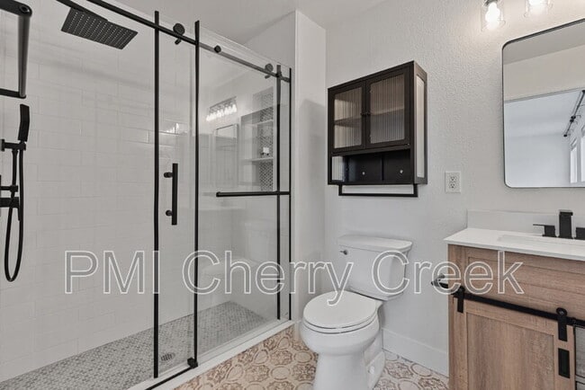 Building Photo - 9328 Garfield Way