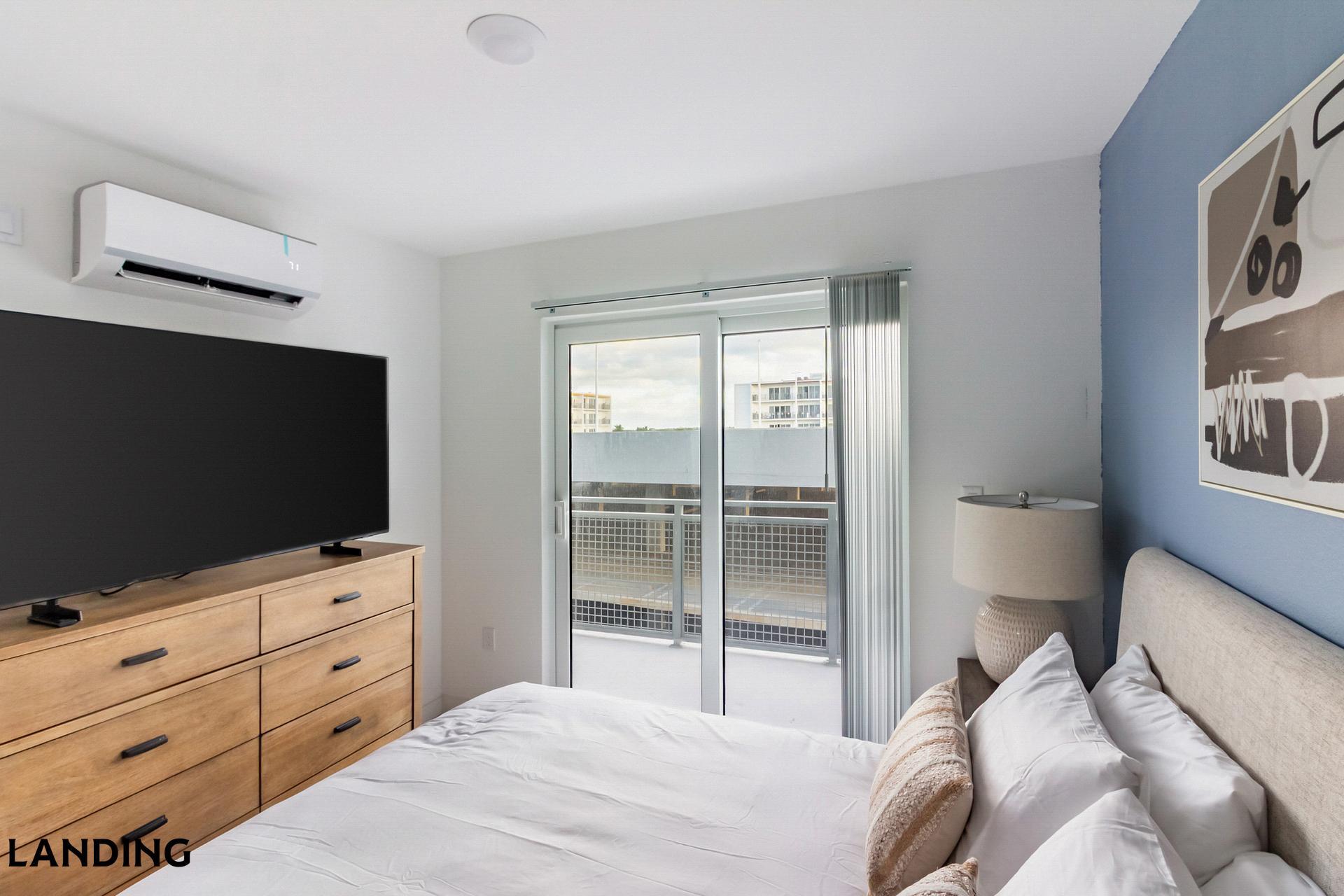 Building Photo - 25850 SW 140th Ct