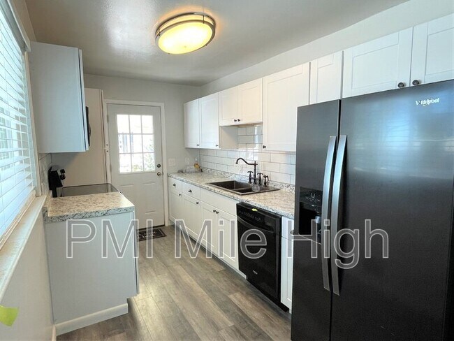 Building Photo - 7115 Vrain St