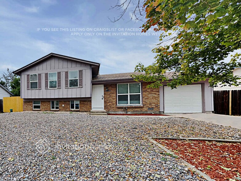 Primary Photo - 2557 S Memphis Way