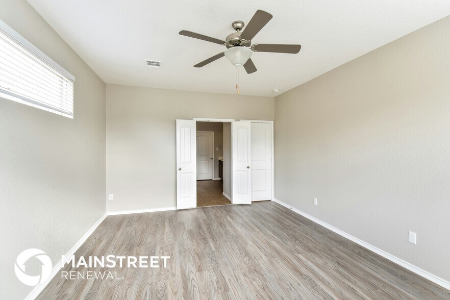 Building Photo - 117 Enchanted View