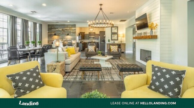 Building Photo - 2300 1st Ave N