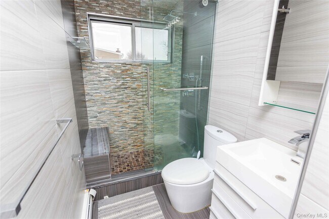 Building Photo - 428 E Harrison St