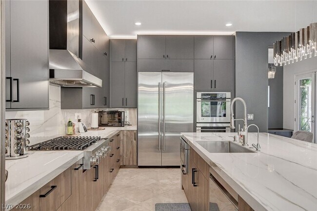 Building Photo - 1359 Quiet River Ave