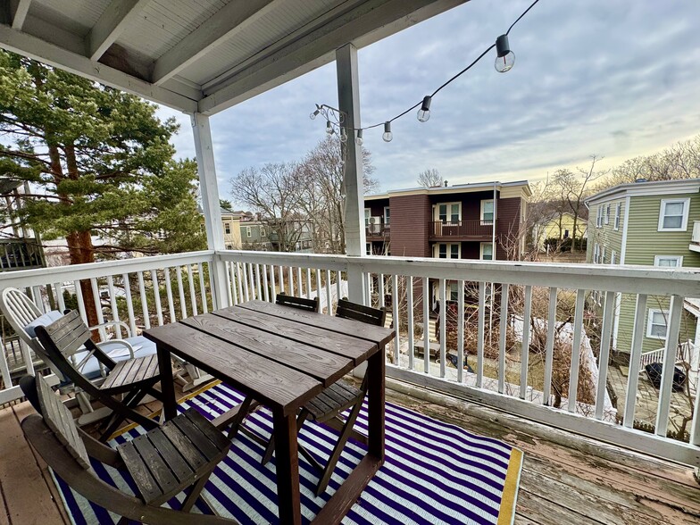 Building Photo - 12 St Peter St