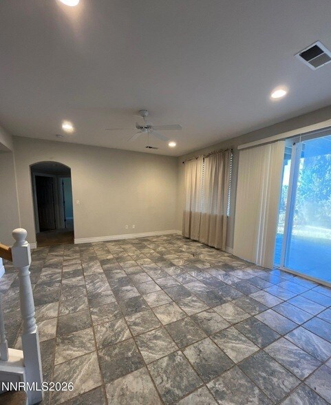Building Photo - 2810 Halo Dr