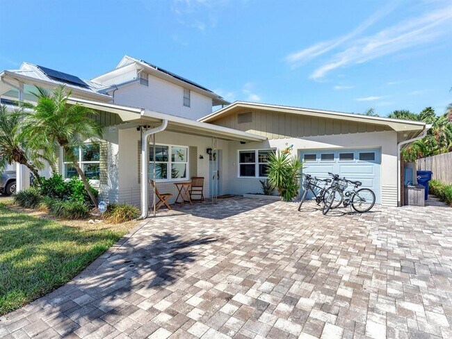 Primary Photo - 3204 S Maritana Dr