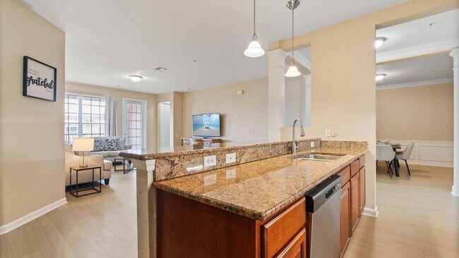 Building Photo - 5037 Shoreway Loop