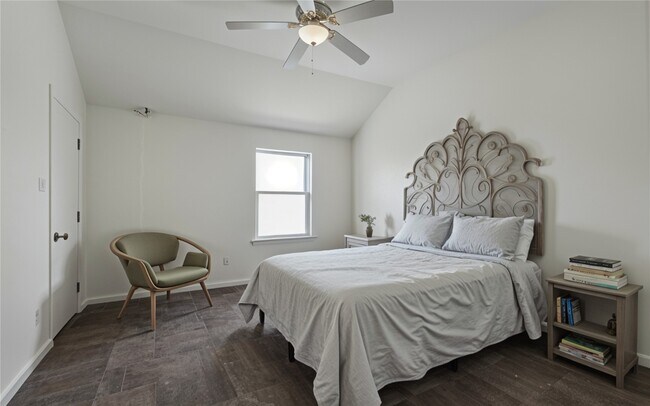 Building Photo - 22406 Miramar Crest Dr