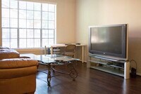Building Photo - 2255 Braeswood Park Dr