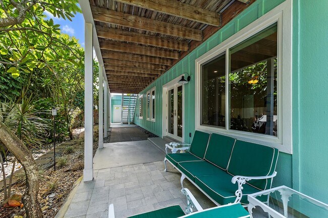 Building Photo - 3463 Canal Ct