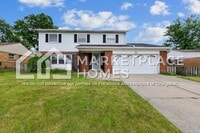 Building Photo - 1608 Tonopah Dr