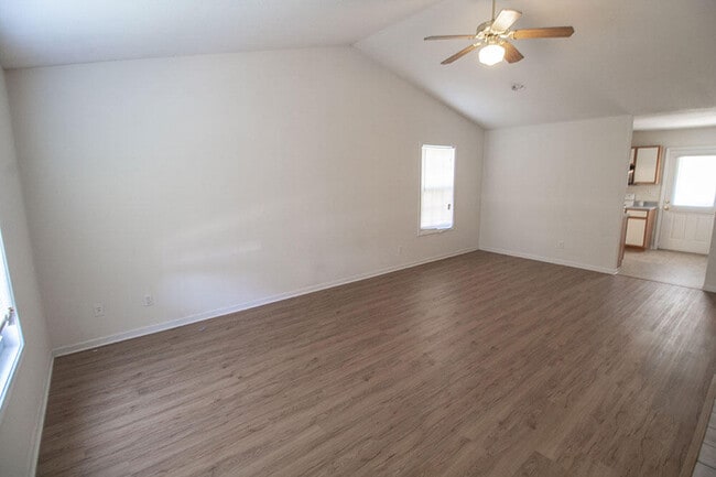 Building Photo - 5202 Tessa Way