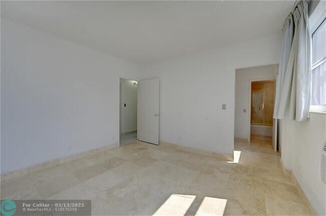 Building Photo - 345 N Fort Lauderdale Beach Blvd