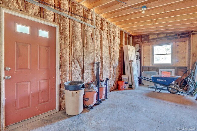 Building Photo - 37 Gould Rd