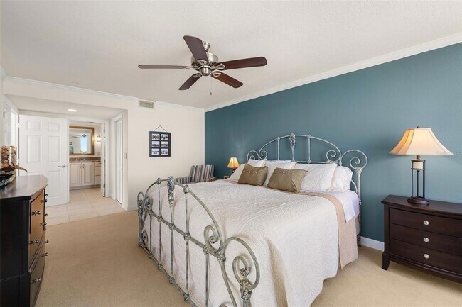 Building Photo - 9425 Blind Pass Rd