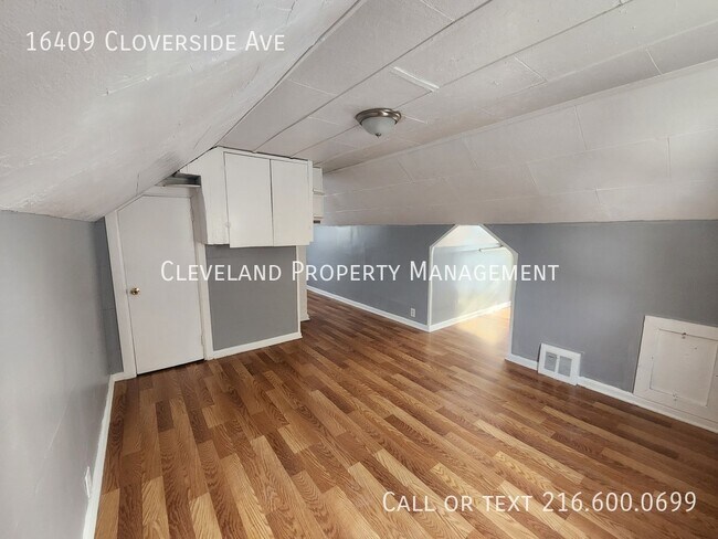 Building Photo - 16409 Cloverside Ave