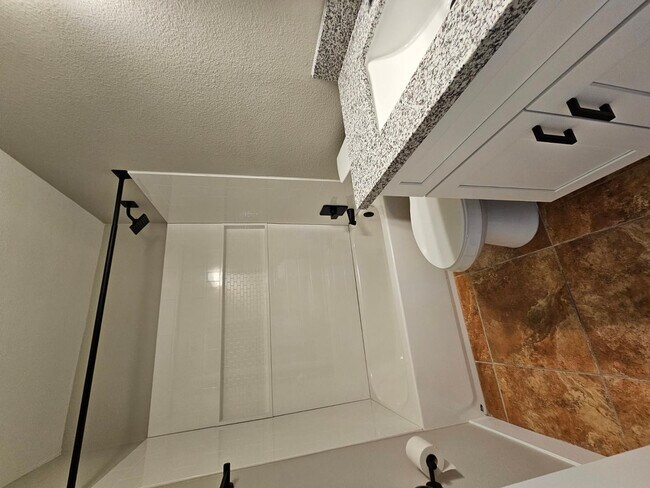 Building Photo - 8702 W Pinnacle Peak Rd