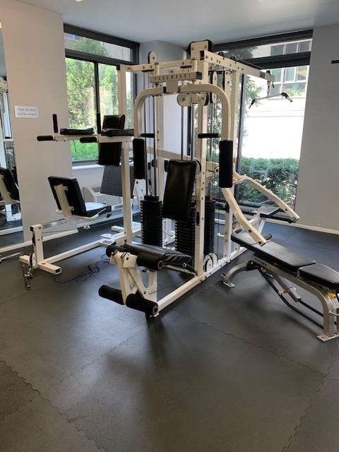 Building Photo - 300 Newark St.