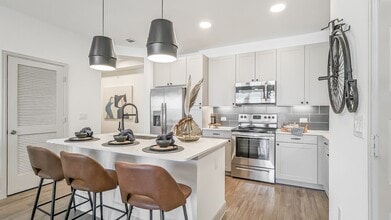 Building Photo - Varenna Lakeside