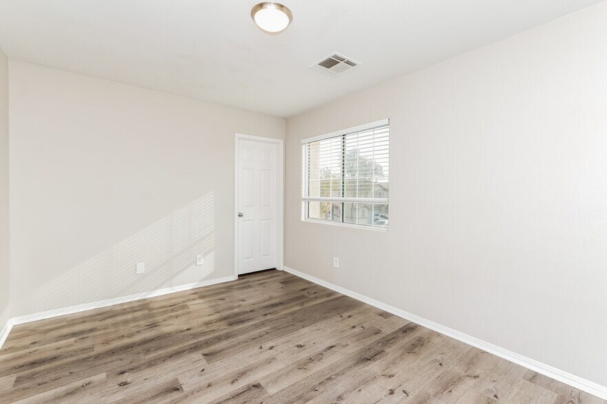 Building Photo - 6488 E Carolina Dew Ct