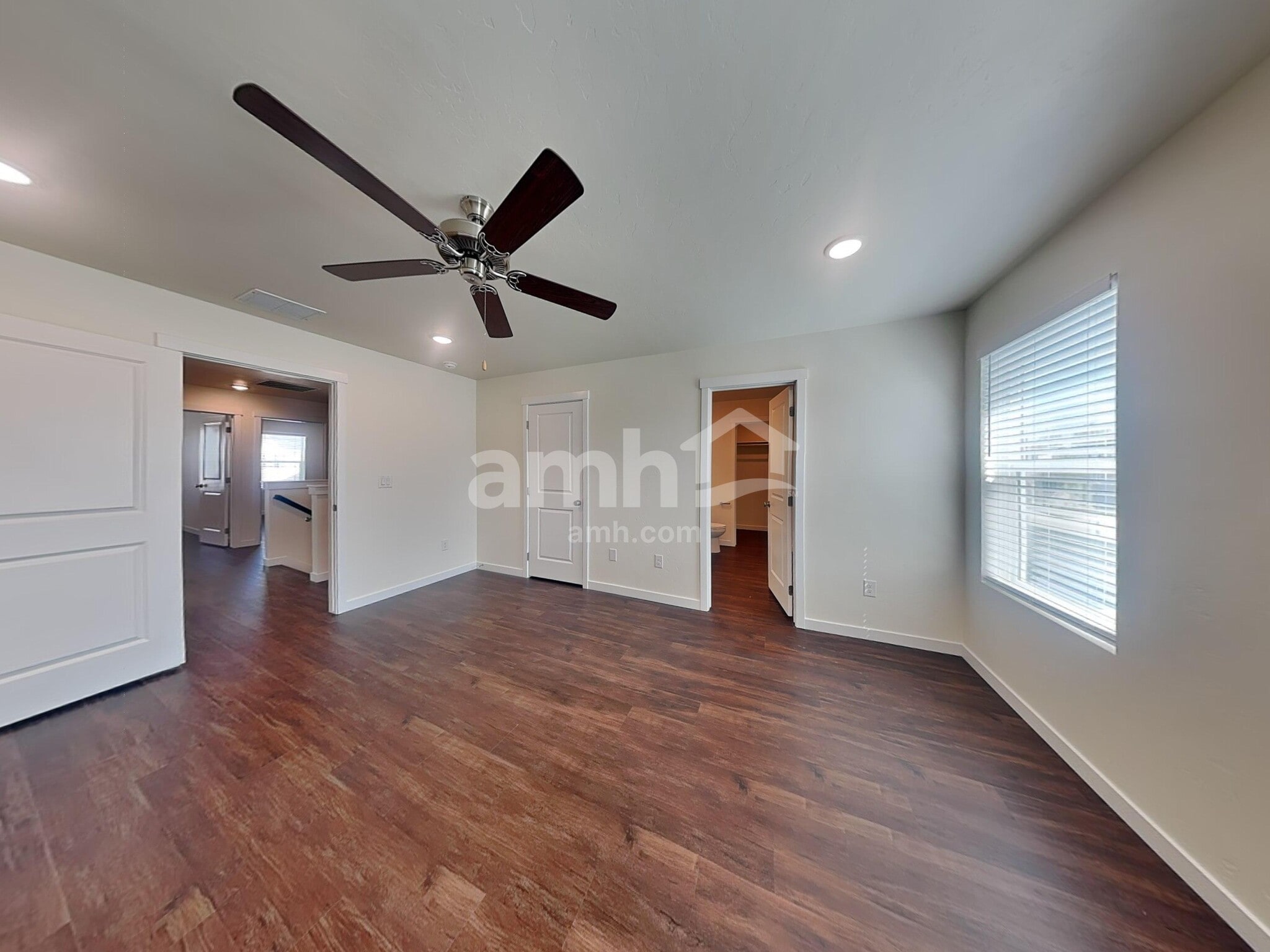 Building Photo - 1544 N Garnet Creek Ave