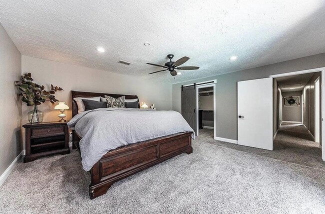 Building Photo - 3610 Lonniewood Dr