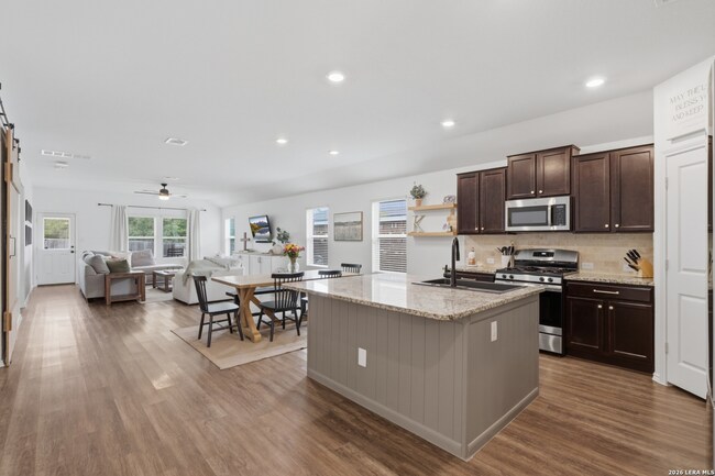Building Photo - 5125 Blue Ivy