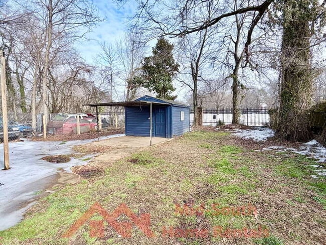 Building Photo - 3738 Townes Ave