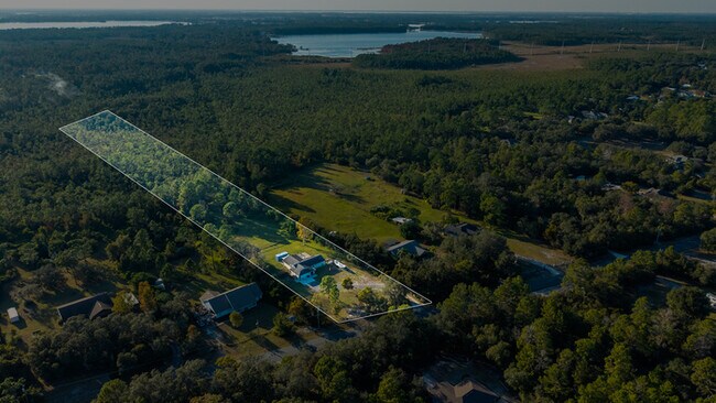 Building Photo - 4.8 Acres of Peaceful Country Living With No HOA