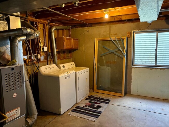 Building Photo - Remodeled 3bd 2ba ready for rent in Fox Hill neighborhood Aurora CO