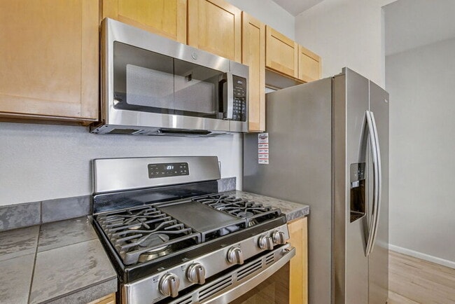 Building Photo - 1655 N Humboldt St