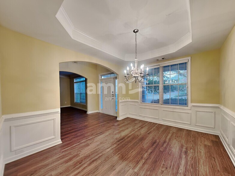 Building Photo - 1319 Station Ridge Dr