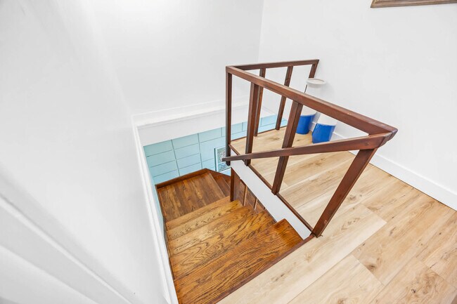 Building Photo - 11560 Dragon Point Dr