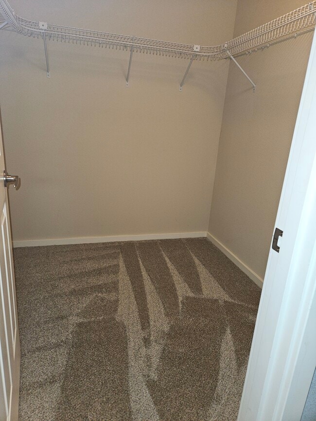 Building Photo - 14883 SE Marci Way